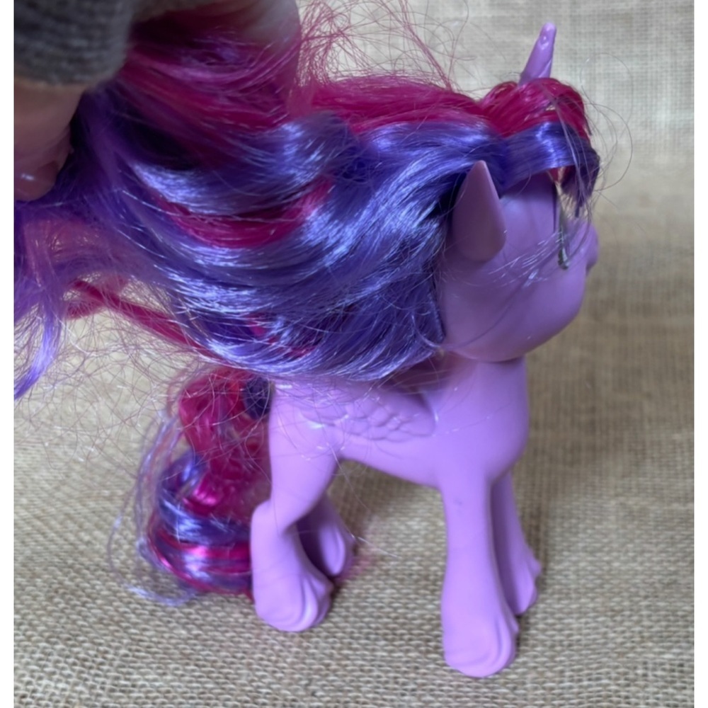 My Little Pony Twilight Sparkle Doll Figure Purple Pegasus Unicorn Plastic Toy - Picture 4 of 10